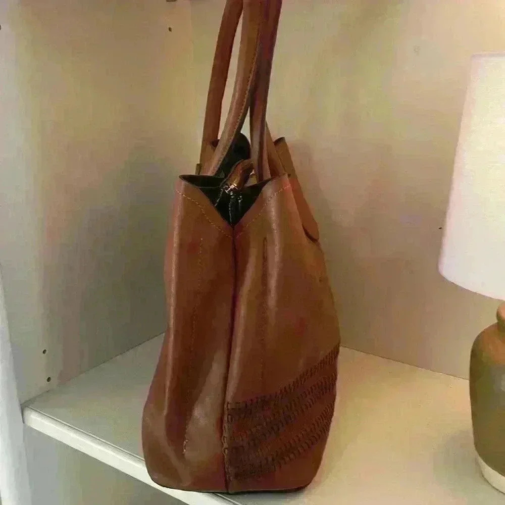 No Label NWOT Faux purse with lots of pockets and storage. See photos. - Picture 2 of 9